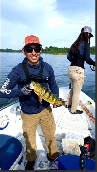 Captura de Sargento en Gatun - Nuestra primera captura de un Sargento en el Lago Gatun con la embarcacion Vamos'DPesca Sport Fishing